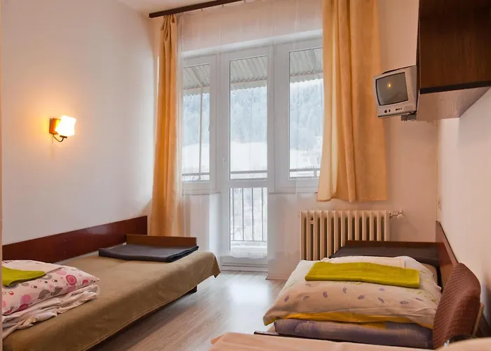 O.w. Mimoza מוז'ינה